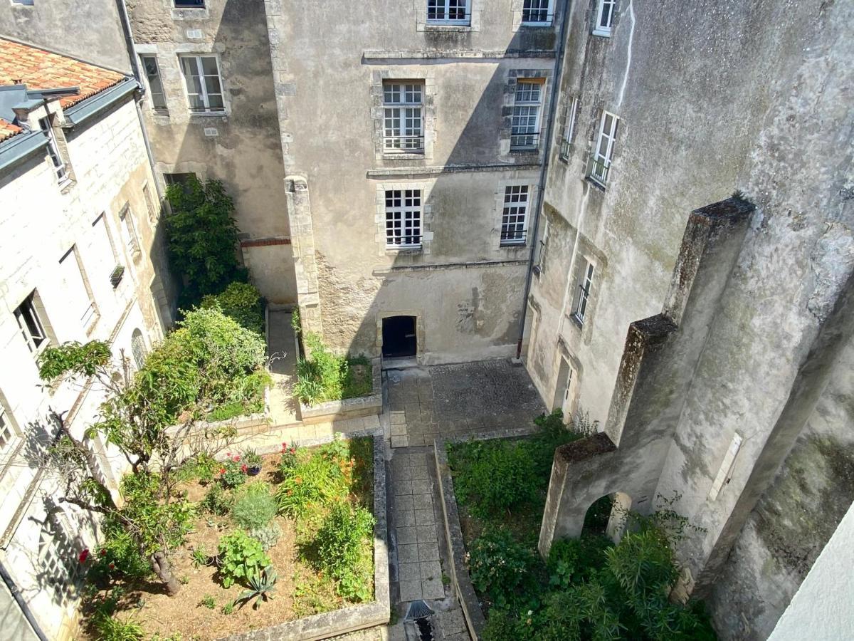 Appartement 1 Piece, Hyper Centre, Grosse Horloge La Rochelle  Exterior photo